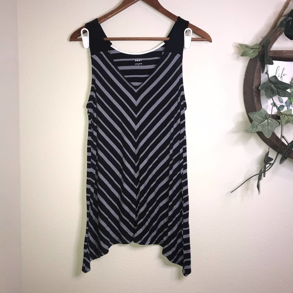 Dkny sleeveless striped top size small
